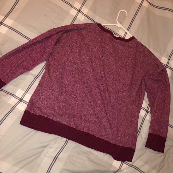 Maurice’s sweater - Picture 2 of 3